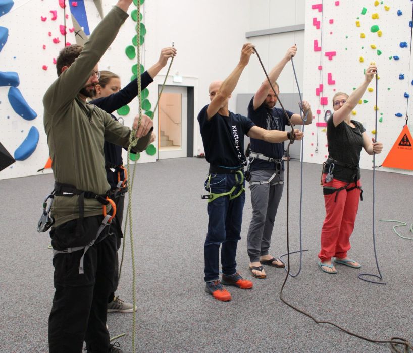 Achter Knoten richtig lernen in der Kletterhalle Herisau Appenzellerpark