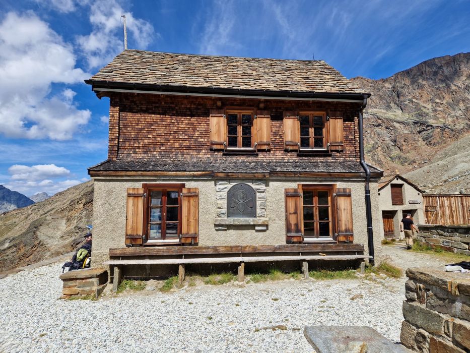 Kletterkurse übernachtet auf SAC Hütte im Wallis